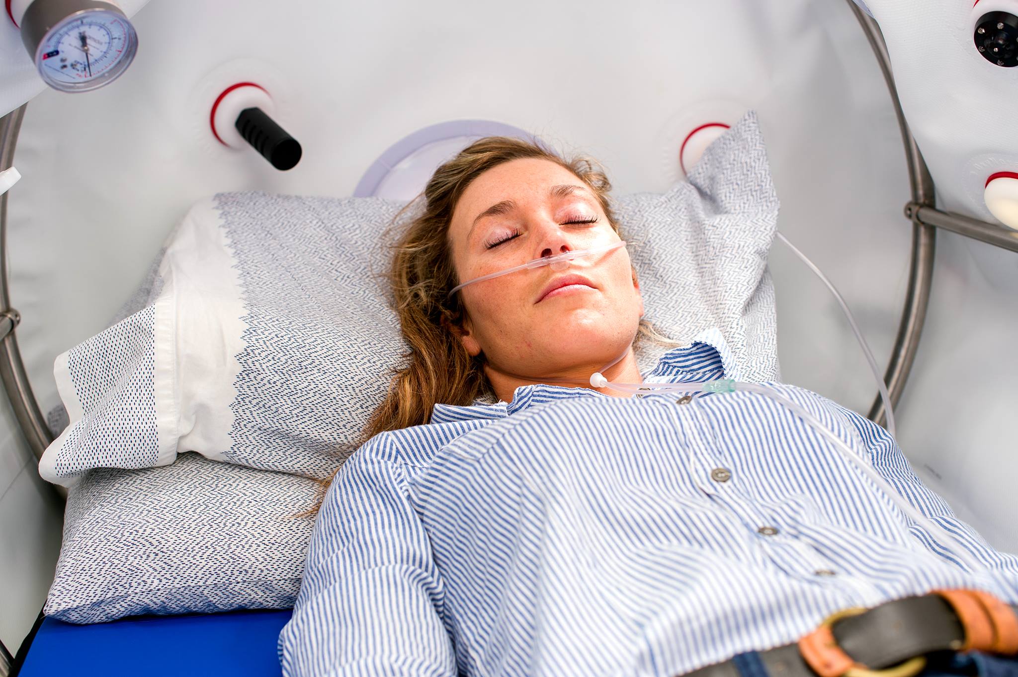 OxyNova 9 Hyperbaric Chamber — Flagship